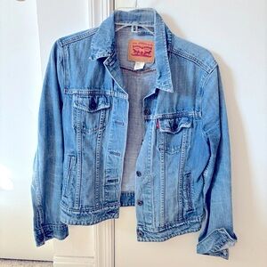 Levis-woman’s denim jean jacket.
